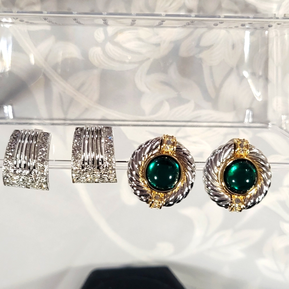 Two pair vintage signed clip-on earrings   lot bundle crystals green silvertone